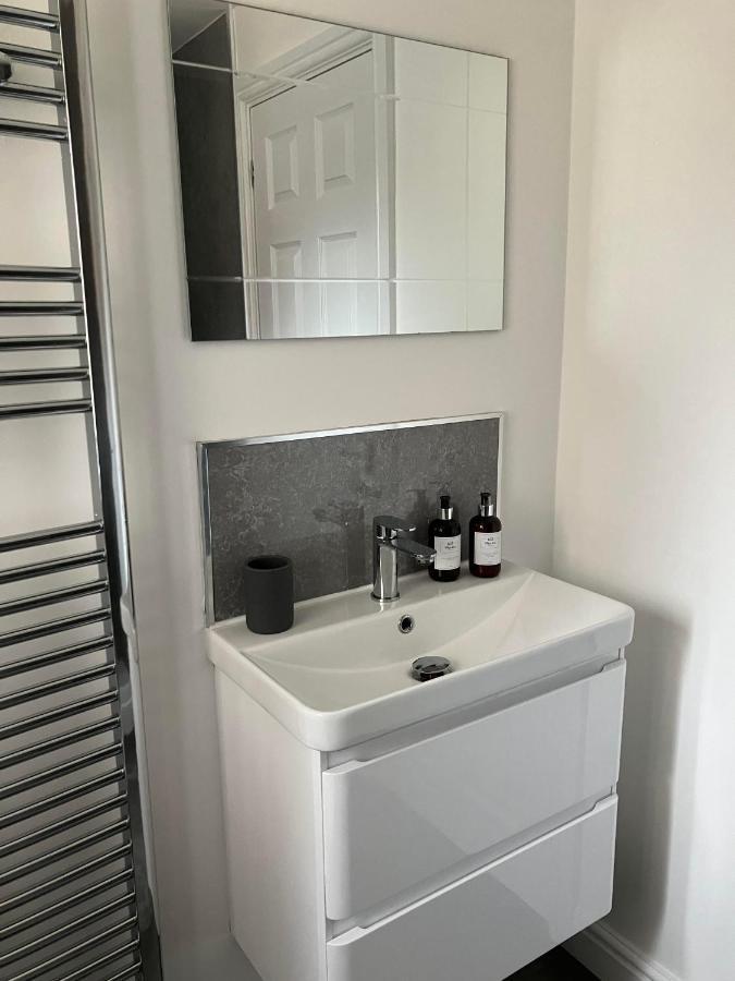 Honeyberry Cottage -Part Of Alton Cottages المظهر الخارجي الصورة